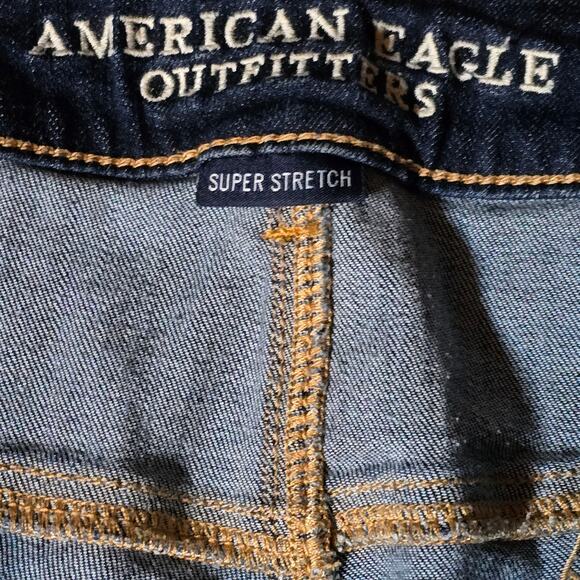 American Eagle Women's Tomgirl Super Stretch Button Fly Jeans, Size 12 - Picture 3 of 10